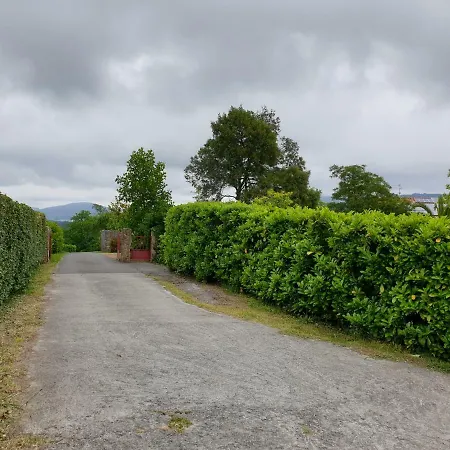 En La Colina 2 Montanealde Homestay szállás Gamiz-Fika