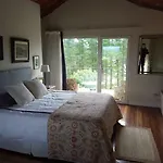 En La Colina 2 Montanealde Homestay szállás